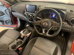 2023 NISSAN
                JUKE Ti