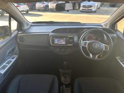 2016 Toyota
Yaris Ascent