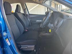 2016 Toyota
Yaris Ascent