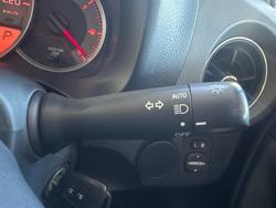 2016 Toyota
Yaris Ascent