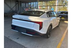2025 Kia
                K4 Sport