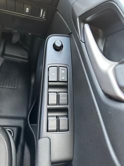 2025 Isuzu D-MAX LS-M MY24 4X4 Dual Range Mineral White