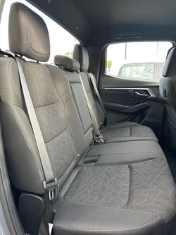 2025 Isuzu D-MAX LS-U MY24 4X4 Dual Range Granite Grey Mica