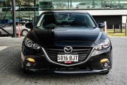 2015 Mazda
3 Maxx