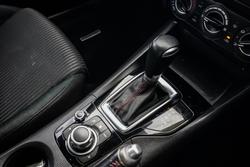 2015 Mazda
3 Maxx