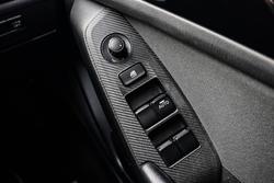 2015 Mazda
3 Maxx
