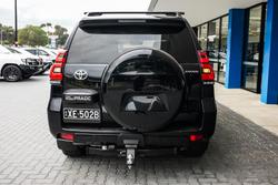 2021 Toyota
Landcruiser Prado Kakadu