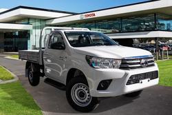 2022 Toyota
Hilux SR