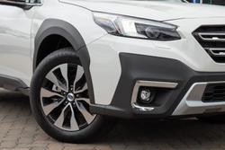 2024 Subaru Outback AWD Touring 6GEN MY25 AWD Crystal White