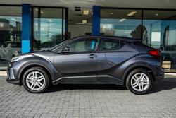 2023 Toyota
C-HR GXL