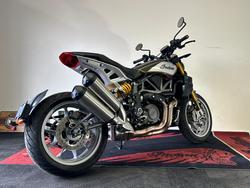 2023 Indian FTR R 1200 CARBON CARBON FIBER