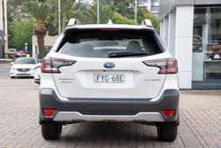 2024 Subaru Outback AWD Touring