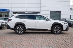 2024 Subaru Outback AWD Touring