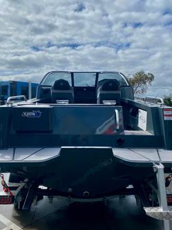 2023 Stessl 495 Bluewater Runabout