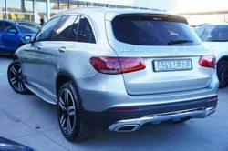 2021 Mercedes-Benz
                GLC-Class GLC300
