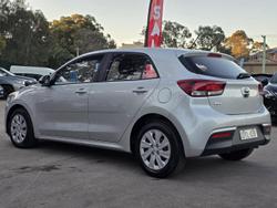 2017 Kia
Rio S