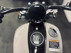 2023 Indian CHIEF DARK HORSE Grey