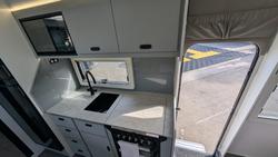 2025 JB Caravans 18' Gator X Triple Bunk Save $13,250 Was $132,500