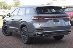 2025 Jaecoo J8 Track