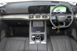 2025 Jaecoo J8 Track