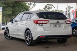 2019 Subaru
Impreza 2.0i Premium