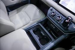 2020 Land Rover Defender 110 D240 First Edition L663 MY20.5 AWD Pangea Green