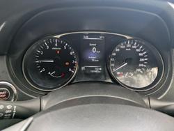 2016 Nissan
X-TRAIL ST