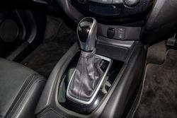 2019 Nissan
X-TRAIL ST-L
