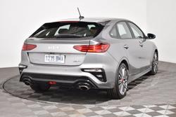 2022 Kia
Cerato GT