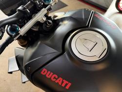 2024 Ducati Streetfighter V4 S Streetfighter Grey