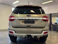 2019 Ford
Everest Titanium
