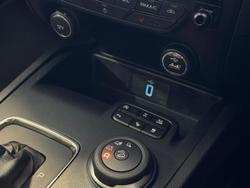 2019 Ford
Everest Titanium