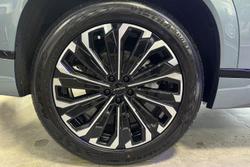 2025 Jaecoo J8 Track