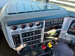 2022 Mack Clxt Superliner 685Hp 497000 Klm 90T $227000+Gst Immac Cond MACK SUPERLINER CLXT