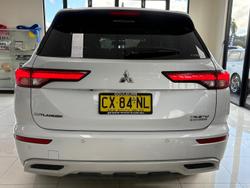 2023 Mitsubishi
Outlander PHEV Exceed