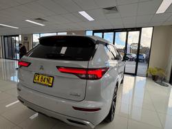 2023 Mitsubishi
Outlander PHEV Exceed