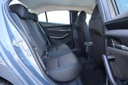 2025 Mazda
3 G20 Pure