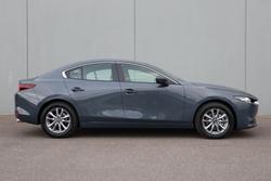 2025 Mazda
3 G20 Pure