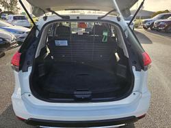 2018 Nissan
X-TRAIL ST