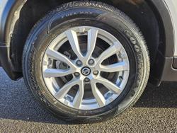 2018 Nissan
X-TRAIL ST