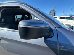 2023 Isuzu
MU-X LS-T