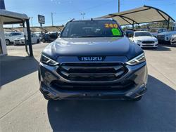 2023 Isuzu
MU-X LS-T