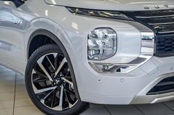 2022 Mitsubishi
                Outlander PHEV Exceed Tourer