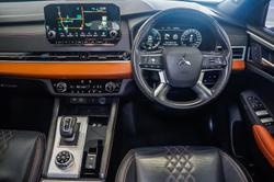 2022 Mitsubishi
                Outlander PHEV Exceed Tourer