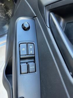 2025 Isuzu D-MAX SX MY24 4X4 Dual Range Mercury Silver Metallic