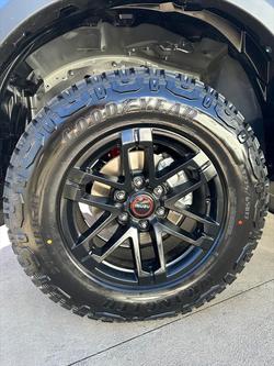 2025 Isuzu D-MAX BLADE MY24 4X4 Dual Range Granite Grey Mica