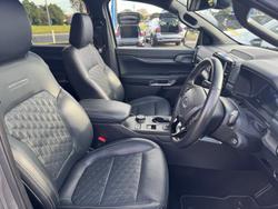 2024 Ford
Everest Platinum