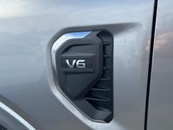 2024 Ford
Everest Platinum