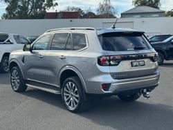 2024 Ford
Everest Platinum