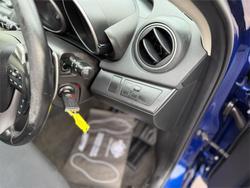 2009 Mazda
3 Neo
